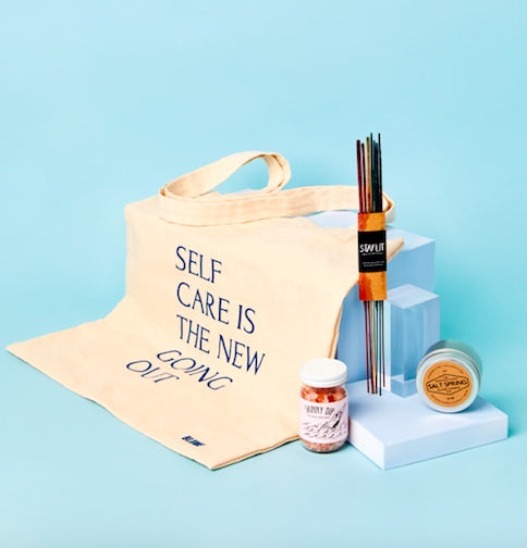 Holiday Gift Guide for Women By Women